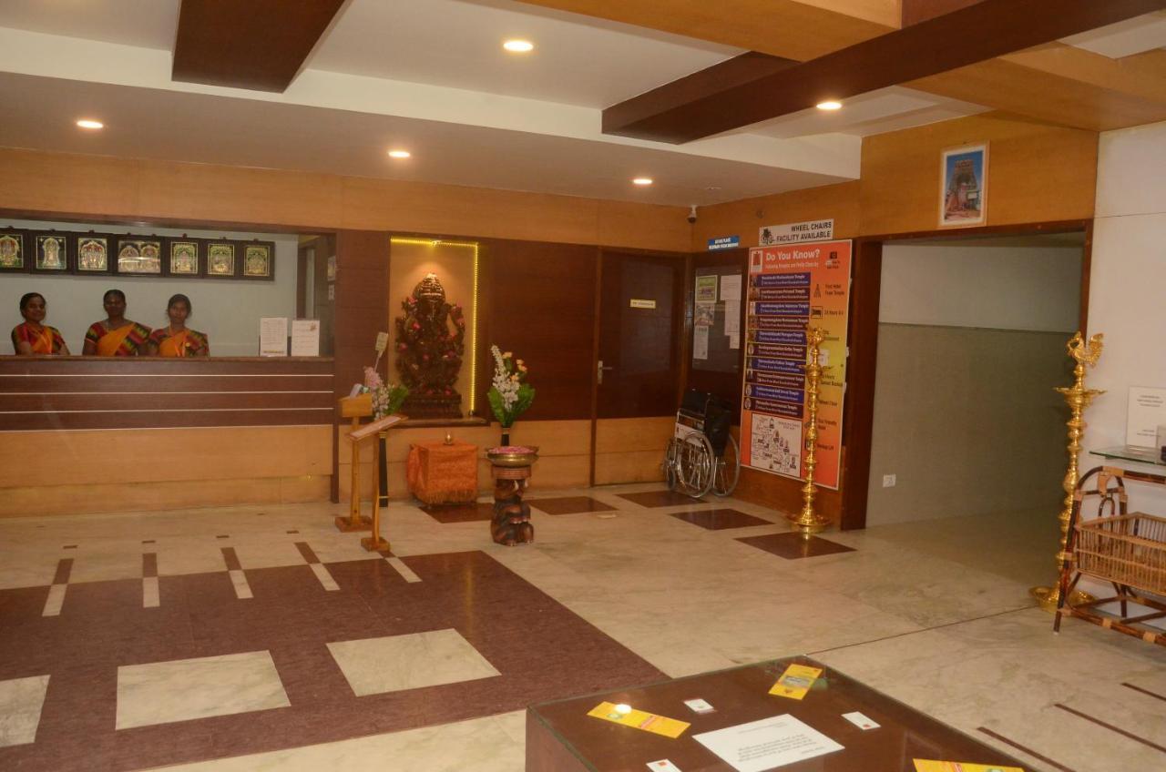 Hotel Kanakabhishegam First From The Thirukadaiyur Temple